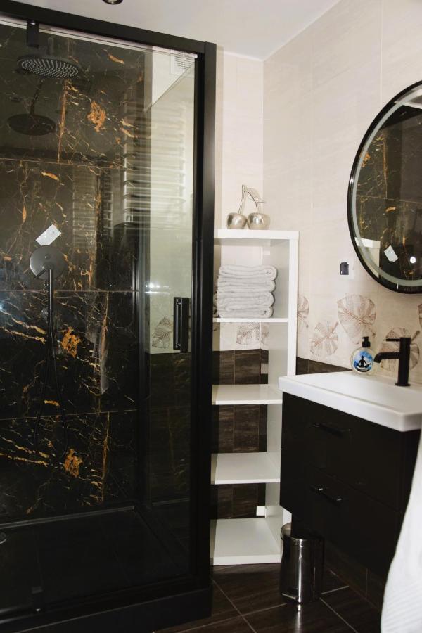 Golden Apartament Legionow Торунь Екстер'єр фото